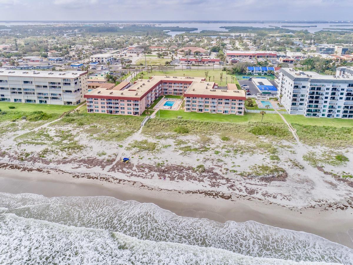Spanish Main Cocoa Beach Bagian luar foto